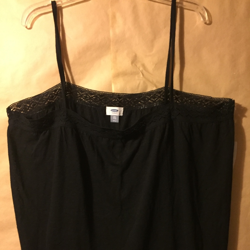 NEW OLD NAVY BLACK STRAPPY TOP SIZE XXL
